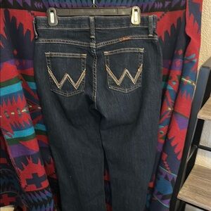 Women's Wrangler Q-Baby Dark Blue Jeans Sz 7/8